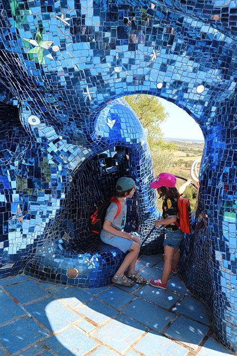 Il Giardino dei Tarocchi con i bambini