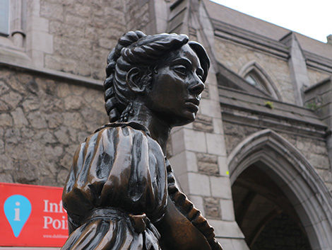 la statua di molly malone