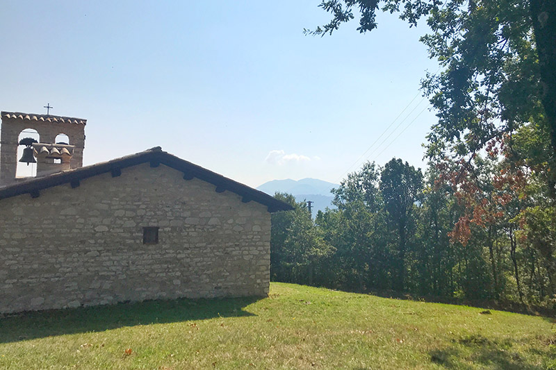 Madonna delle Grazie, piccola chiesa nei dintorni del Bubble Retreat