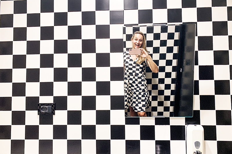 Il bagno optical dell'America Graffiti di Roma