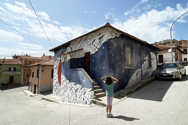 Aielli, la città dei murales in Abruzzo