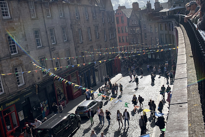 Victoria Street a Edimburgo